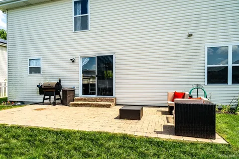 1516 Saddle Run Lane Beecher IL 60401