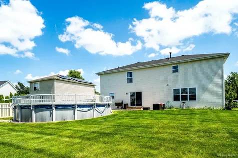 1516 Saddle Run Lane Beecher IL 60401