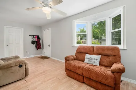423 Lily Lane Lakemoor IL 60051
