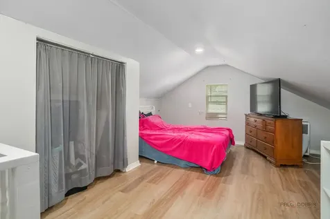 423 Lily Lane Lakemoor IL 60051