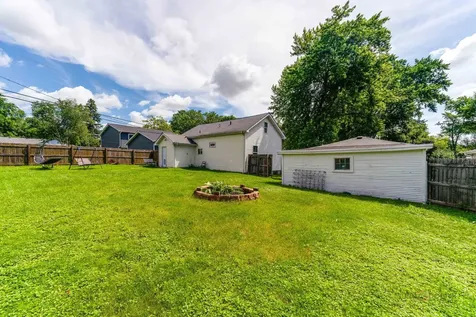 423 Lily Lane Lakemoor IL 60051