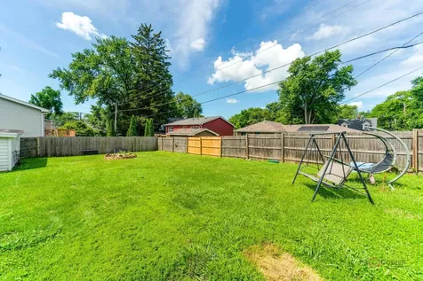423 Lily Lane Lakemoor IL 60051