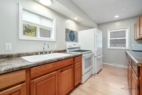 423 Lily Lane Lakemoor IL 60051