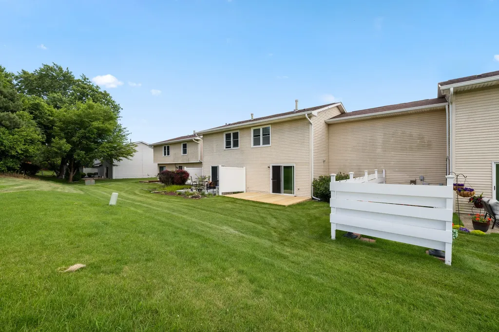 462 Degas Circle Bolingbrook IL 60440