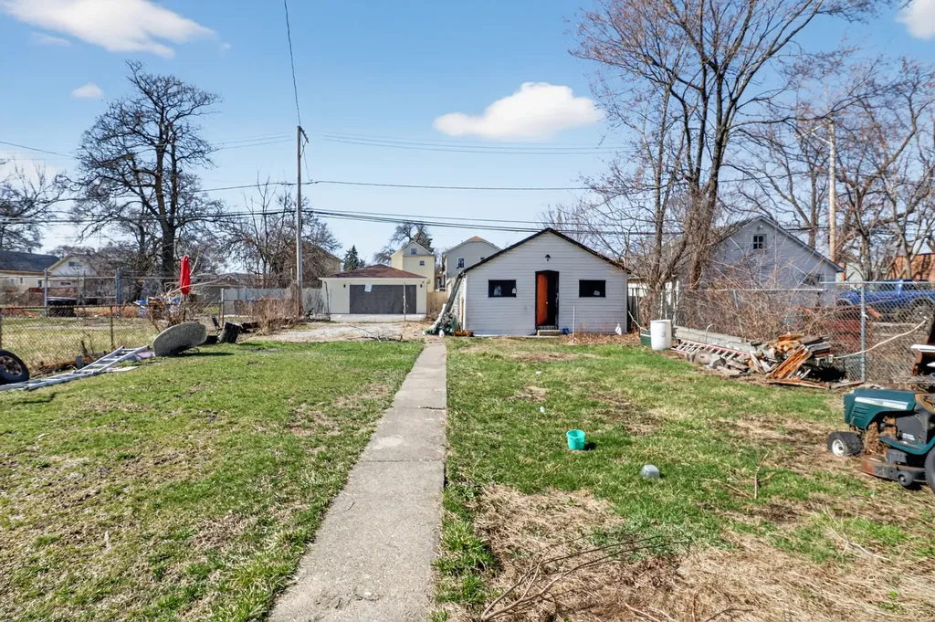 9952 South Vincennes Avenue Chicago IL 60643