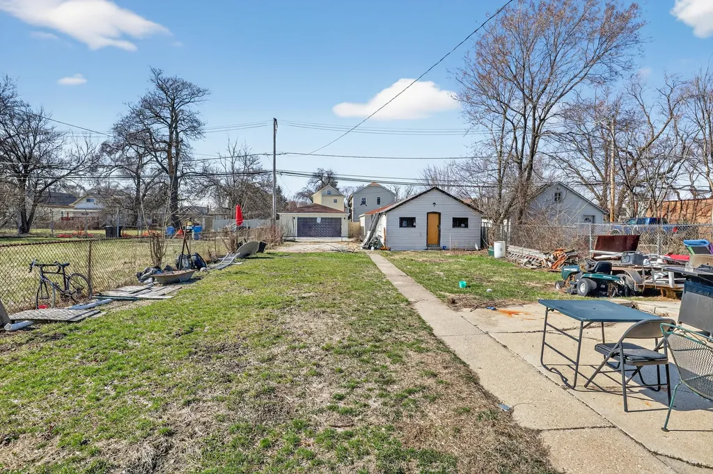 9952 South Vincennes Avenue Chicago IL 60643