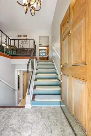 29W264 Lee Road West Chicago IL 60185