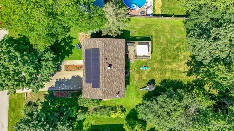 29W264 Lee Road West Chicago IL 60185