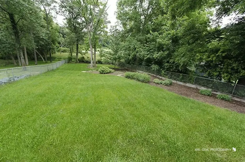 26145 West Lake Avenue Antioch IL 60002