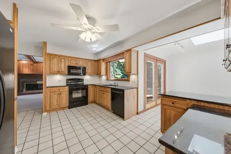 1065 Barneswood Drive Downers Grove IL 60515