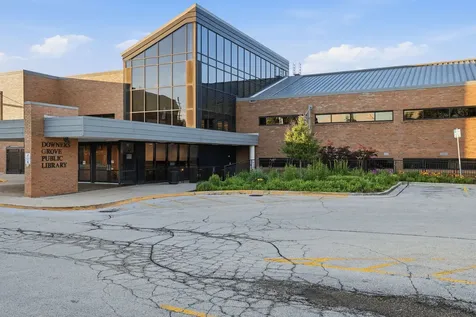 1065 Barneswood Drive Downers Grove IL 60515
