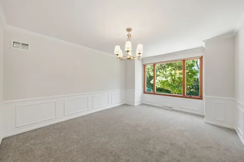 1065 Barneswood Drive Downers Grove IL 60515