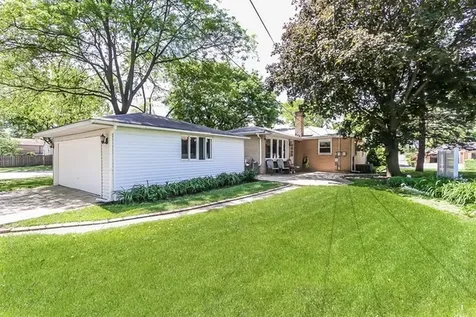 1 North Edward Street Mount Prospect IL 60056