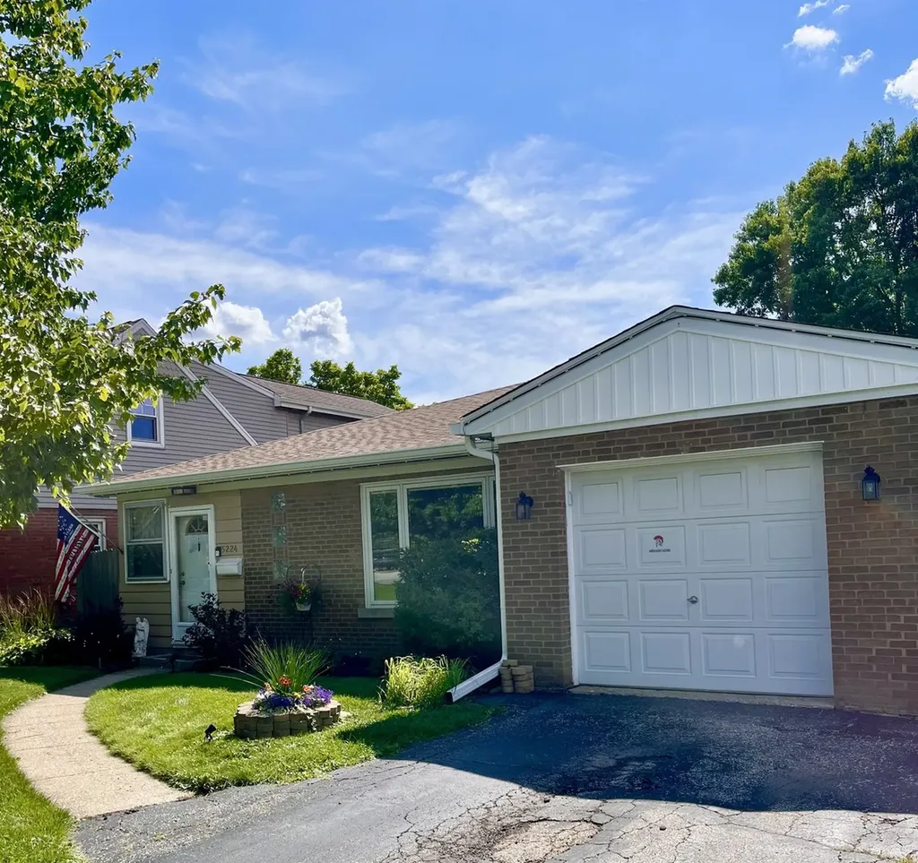 5224 Wolf Road Western Springs IL 60558
