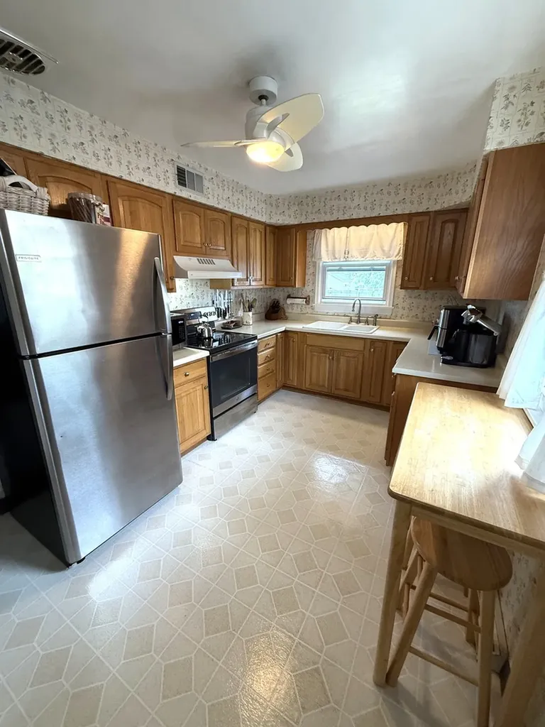 5224 Wolf Road Western Springs IL 60558