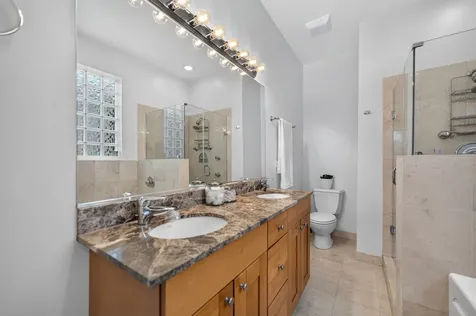1022 North Wood Street Chicago IL 60622