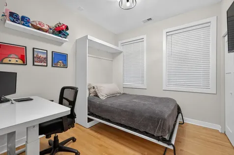 1022 North Wood Street Chicago IL 60622