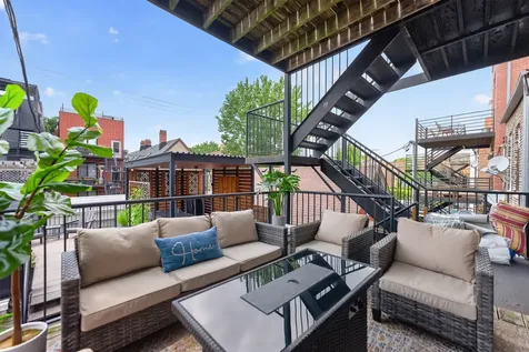 1022 North Wood Street Chicago IL 60622