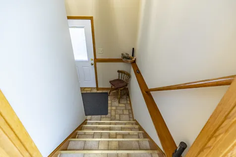 18622 Burnham Avenue Lansing IL 60438