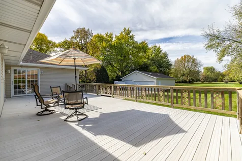 18622 Burnham Avenue Lansing IL 60438