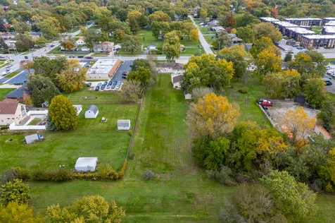 18622 Burnham Avenue Lansing IL 60438