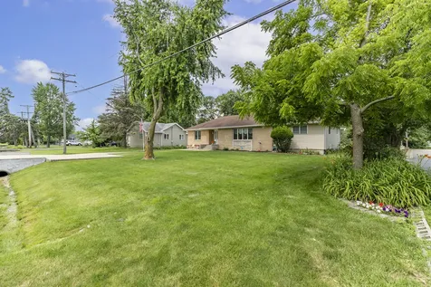 18622 Burnham Avenue Lansing IL 60438
