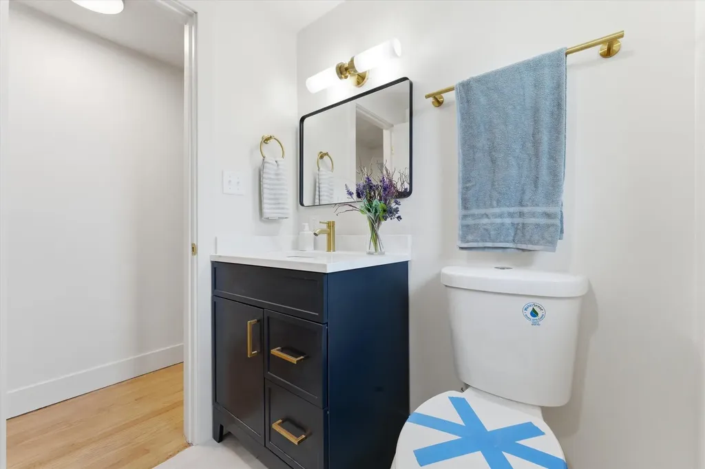 11635 South Bishop Street Chicago IL 60643