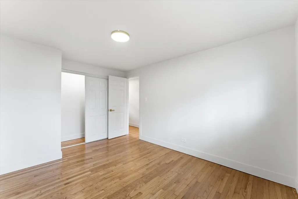 11635 South Bishop Street Chicago IL 60643