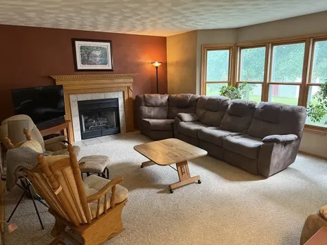 1891 Indian Springs Court Freeport IL 61032