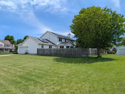 1891 Indian Springs Court Freeport IL 61032