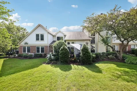 536 Pembrook Court S Crystal Lake IL 60014
