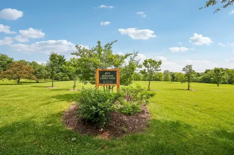 536 Pembrook Court S Crystal Lake IL 60014