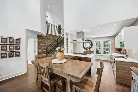 536 Pembrook Court S Crystal Lake IL 60014