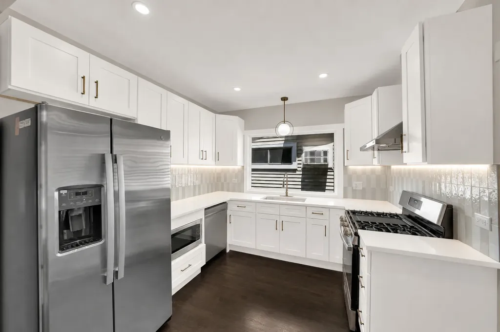 5626 North Miltimore Avenue Chicago IL 60646