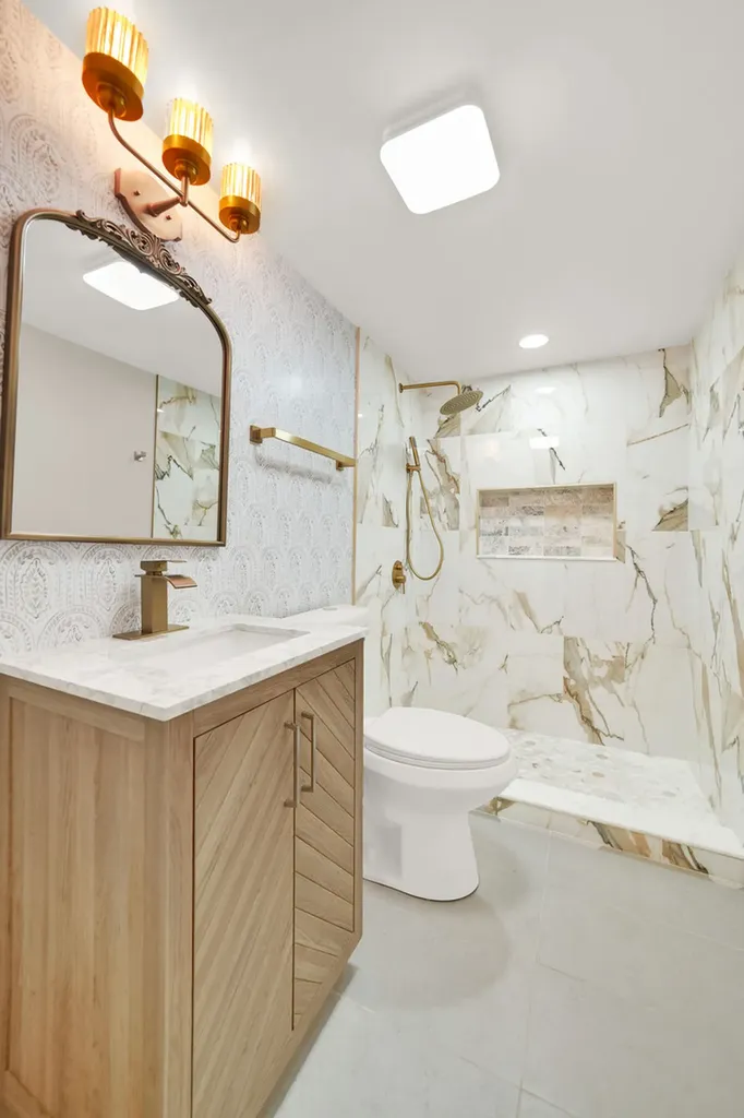 5626 North Miltimore Avenue Chicago IL 60646