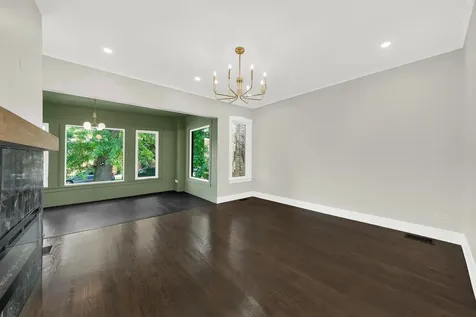 5626 North Miltimore Avenue Chicago IL 60646