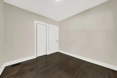 5626 North Miltimore Avenue Chicago IL 60646