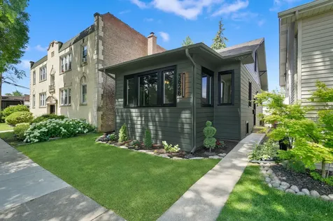 5626 North Miltimore Avenue Chicago IL 60646