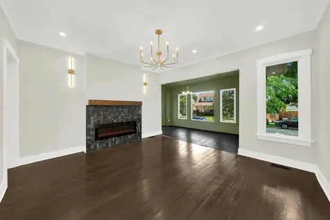 5626 North Miltimore Avenue Chicago IL 60646