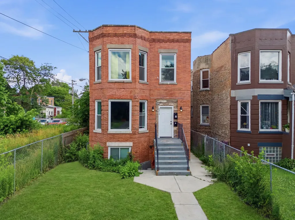 4513 West West End Avenue Chicago IL 60624