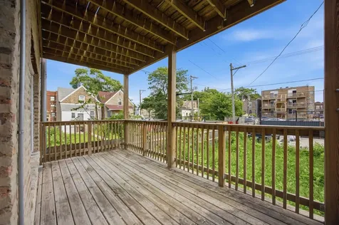 4513 West West End Avenue Chicago IL 60624