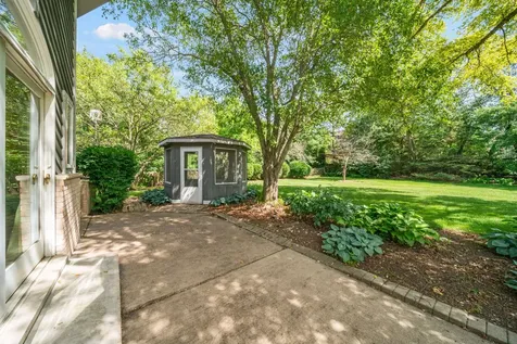 16373 West Menna Lane Lincolnshire IL 60069