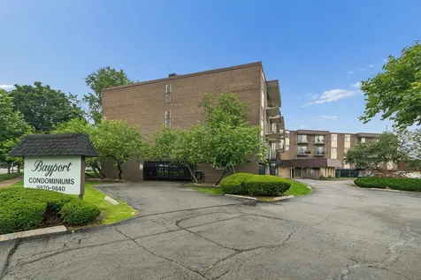 9840 South Pulaski Road Oak Lawn IL 60453