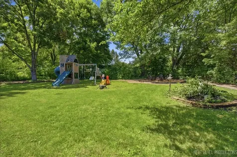 5N638 Jens Jensen Lane St. Charles IL 60175