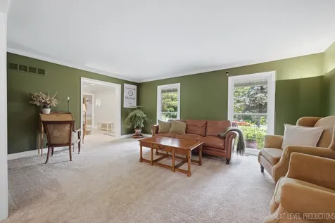 5N638 Jens Jensen Lane St. Charles IL 60175