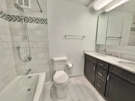 155 North Harbor Drive Chicago IL 60601