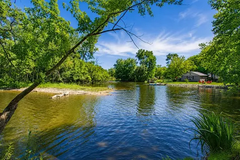 3006 South Elder Lane Holiday Hills IL 60051
