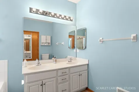 16606 Buckner Pond Way Crest Hill IL 60403