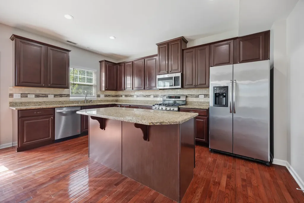 3563 Gabrielle Lane Aurora IL 60504