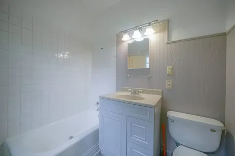 1535 Benton Street Rockford IL 61107